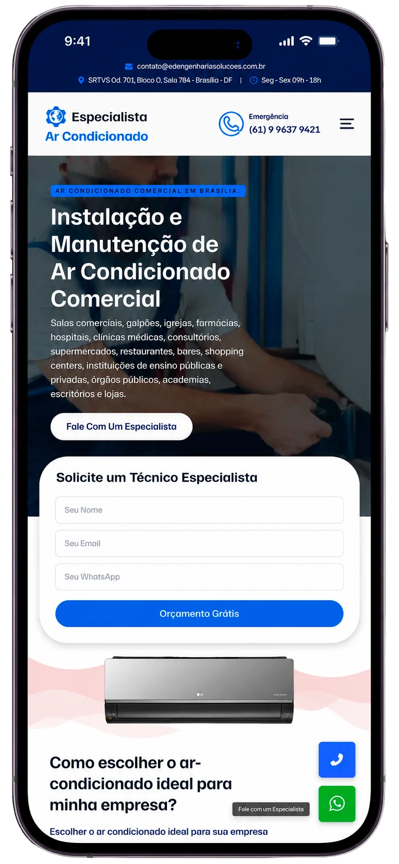 Celular na mão com site de alta performance